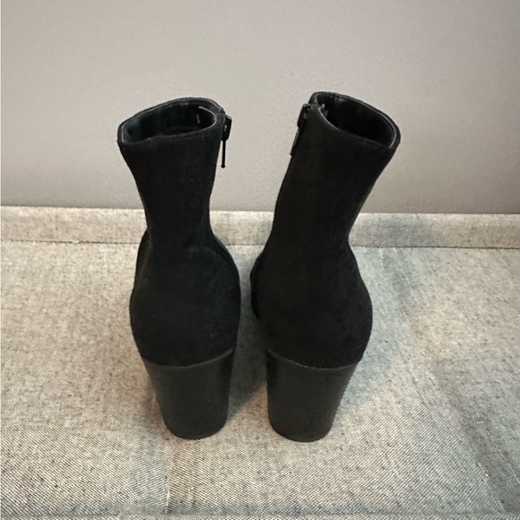 Booties - Picture 3 of 4